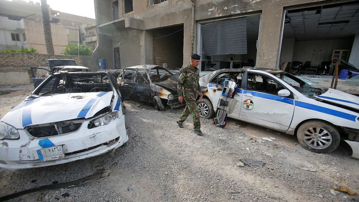 Musul'da sıkışan IŞİD Bağdat'ı bomba yüklü araçla vurdu