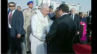 Pope Francis leaves Egypt after two-day visit