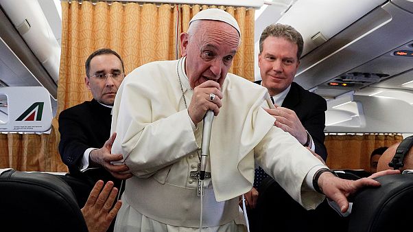 Il Papa saluta l'Egitto e propone la mediazione norvegese per la Corea Il Papa saluta l'Egitto e propone la mediazione norvegese per la Corea