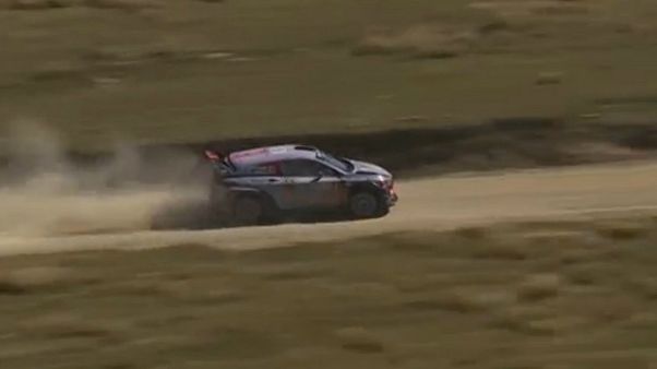 Rali vb - Neuville megint győzött Rali vb - Neuville megint győzött