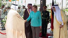 آنگلا مرکل از عربستان سعودی خواست تا بمباران یمن را متوقف کند