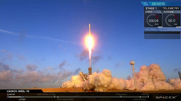 Kémműholdat állított pályára a SpaceX Kémműholdat állított pályára a SpaceX
