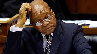 Afrique du Sud : Zuma quitte les célébrations du 1er mai sous les huées