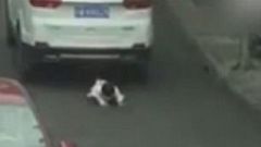 نجاة طفلة صينية بأعجوبة من حادث دهس