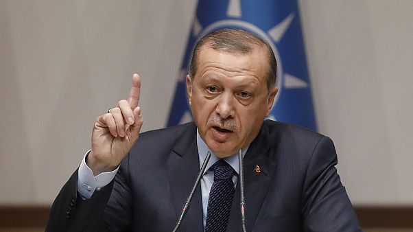 Erdogan: "Turquia dirá adeus à UE se negociações não avançarem" Erdogan: "Turquia dirá adeus à UE se negociações não avançarem"