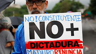 Venezuelans block Caracas in protest over President Maduro's bid to change constitution