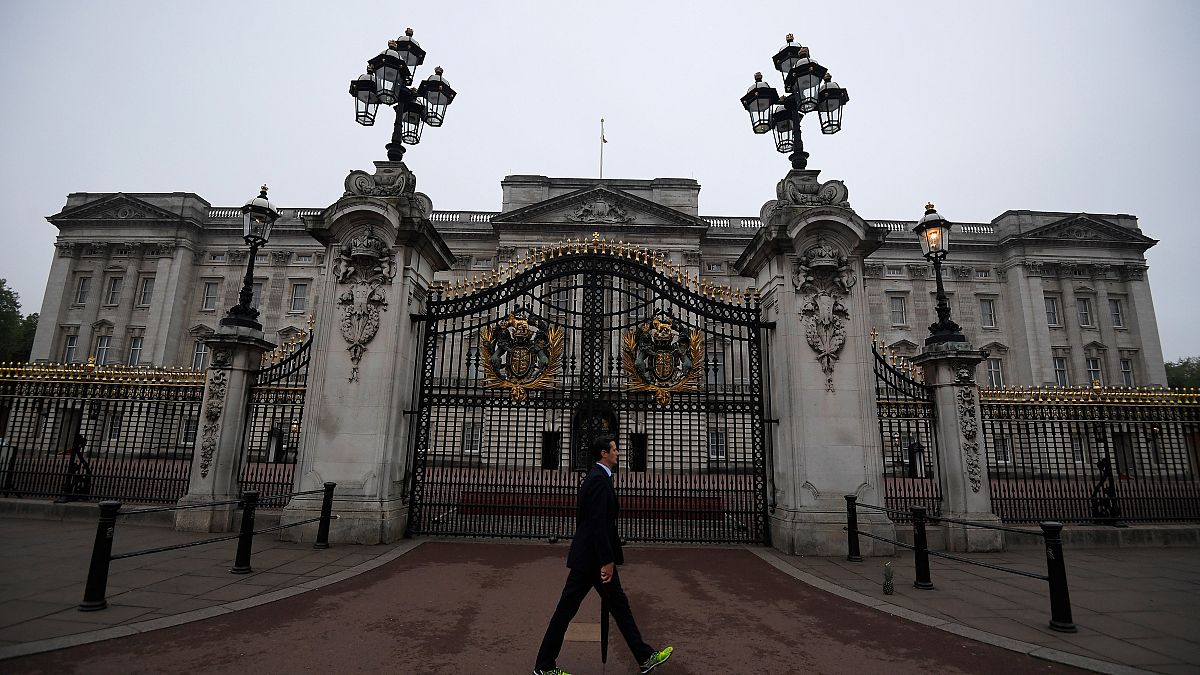 Royaume-Uni : que se passe-t-il à Buckingham Palace ?