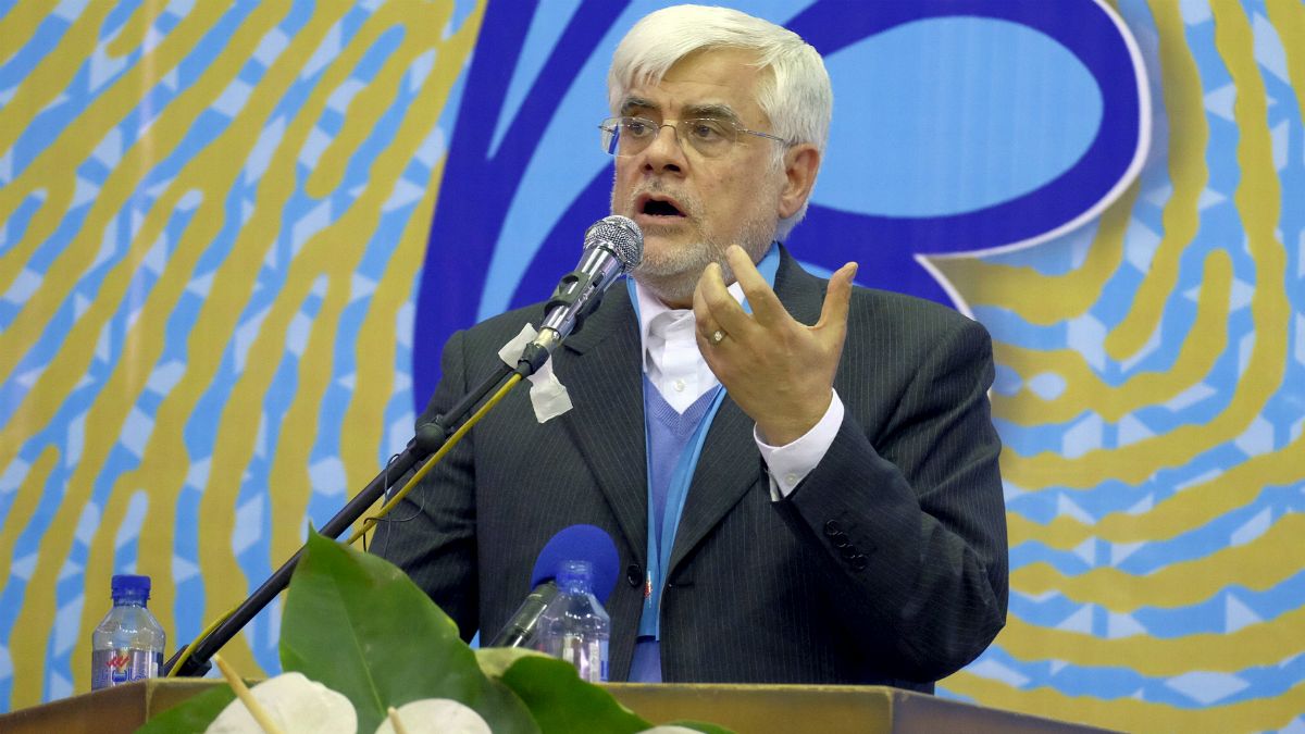 عارف: خواهش می‌کنیم همه اصلاح‌طلبان از حسن روحانی حمایت کنند