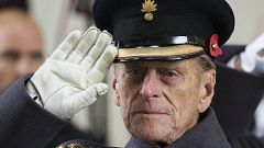 Die besten Sprüche von Prinz Philip: "Werft ihr immer noch Speere aufeinander?"