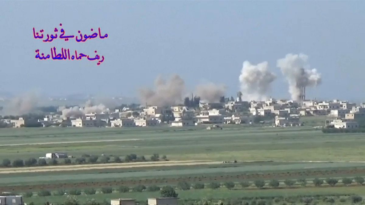 الحرب في سوريا: تواصل القصف على بلدة اللطامنة شمال حماه