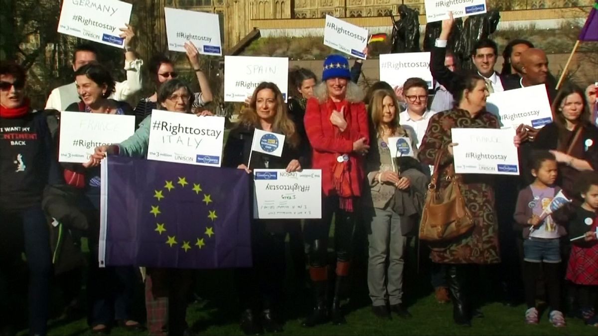 Az Európai Bíróság felügyelné az uniós állampolgárok jogait Nagy-Britanniában a brexit után