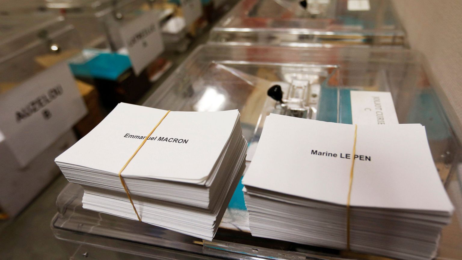 Francia: preparativi per il ballottaggio