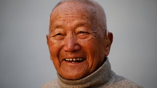 Alpinista nepalês de 85 anos morre no Everest