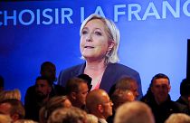 Marine Le Pen promete liderar combate nas legislativas