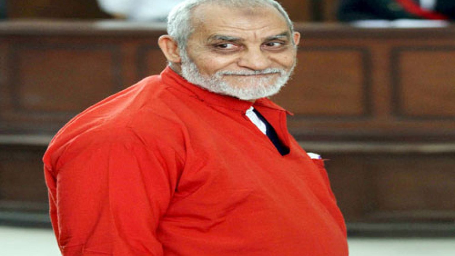 مصر: الحكم المؤبد على مرشد الاخوان المسلمين "محمد بديع"