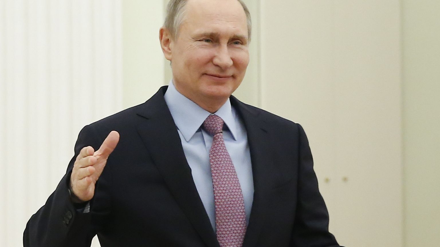 Wenn Putin (64) mit Geschenken vor der Tür steht...