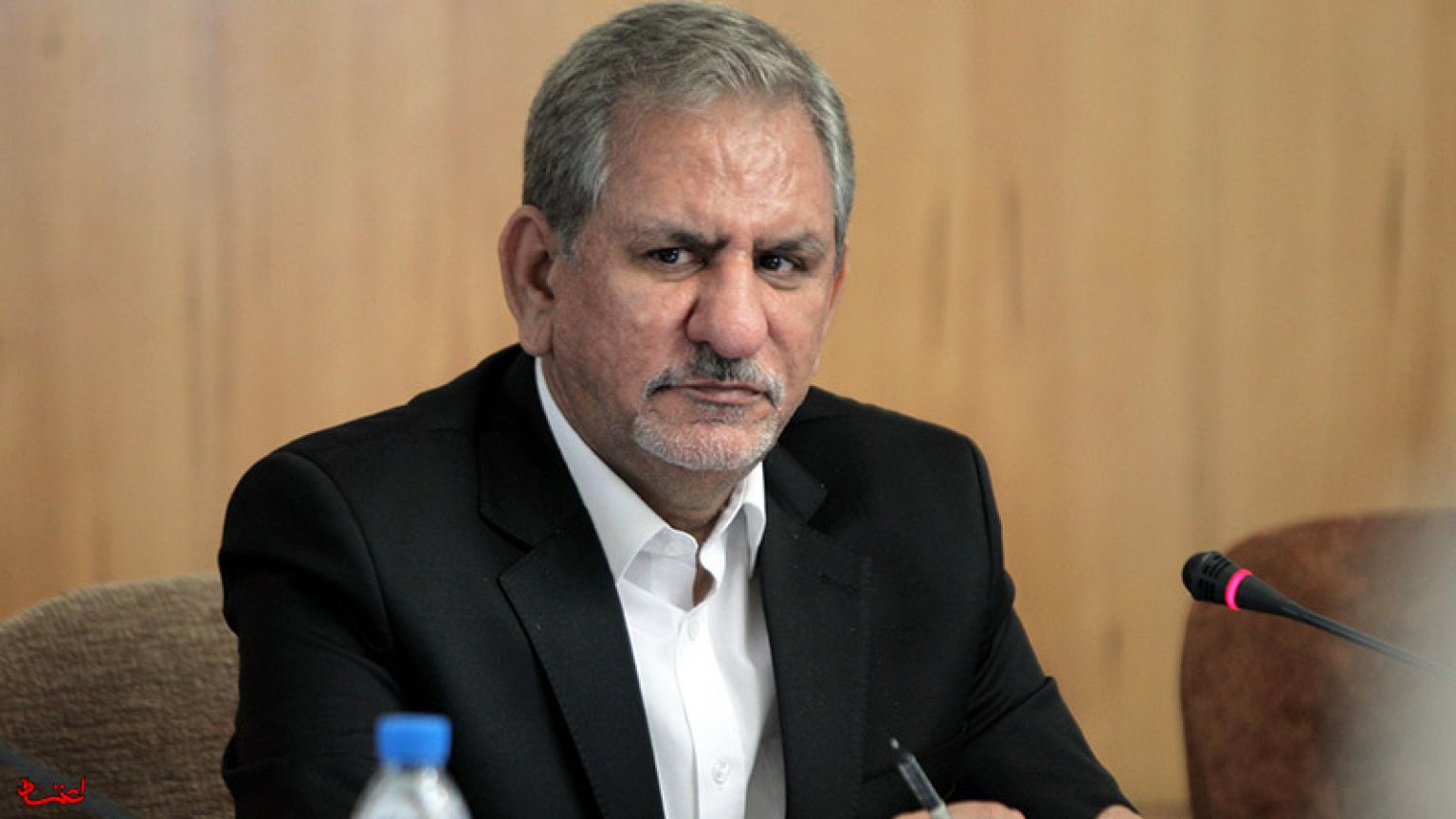 انتخابات ریاست جمهوری؛ اسحاق جهانگیری چهره‌ای برجسته تر از یک نامزد پوششی