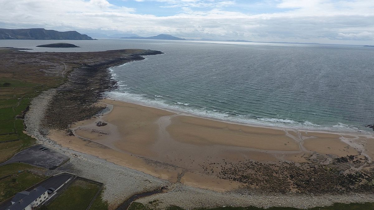 Irish beach "returns" after 33-year absence