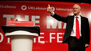 Corbyn seguirá al frente del laborismo británico tras "la debacle"