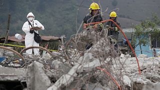 México: 14 mortos em explosão em armazém de fogo de artifício