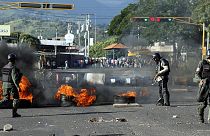 Βόμβες «Πουπούτοφ» εναντίον δακρυγόνων στη Βενεζουέλα