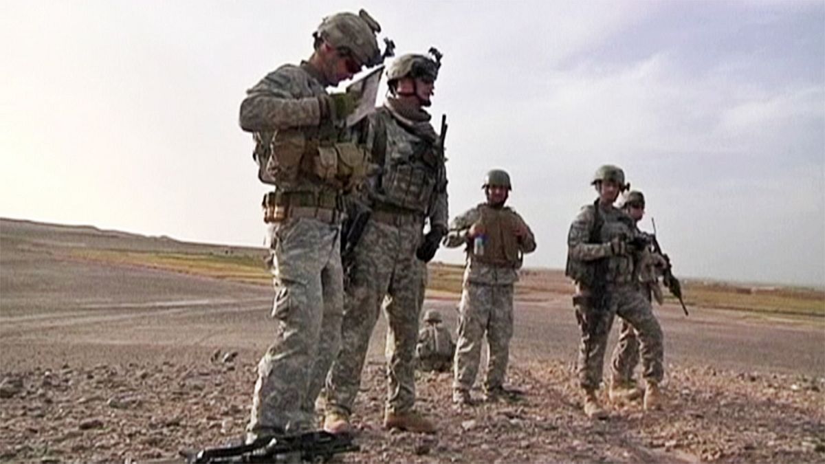 НАТО призывает Великобританию послать больше войск в Афганистан