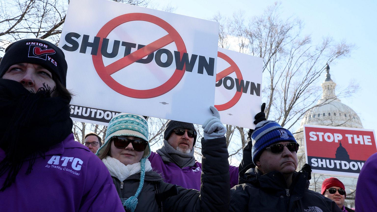 Image: Federal air traffic controller union members protest the partial U.S