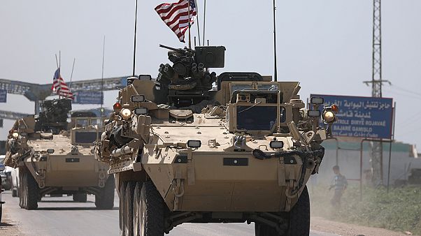 Турция осуждает решение США помочь оружием курдам Турция осуждает решение США помочь оружием курдам