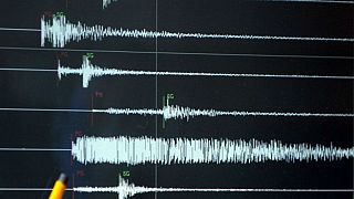 دست‌کم ۱۱ تن در زلزله استان اردبیل زخمی شدند