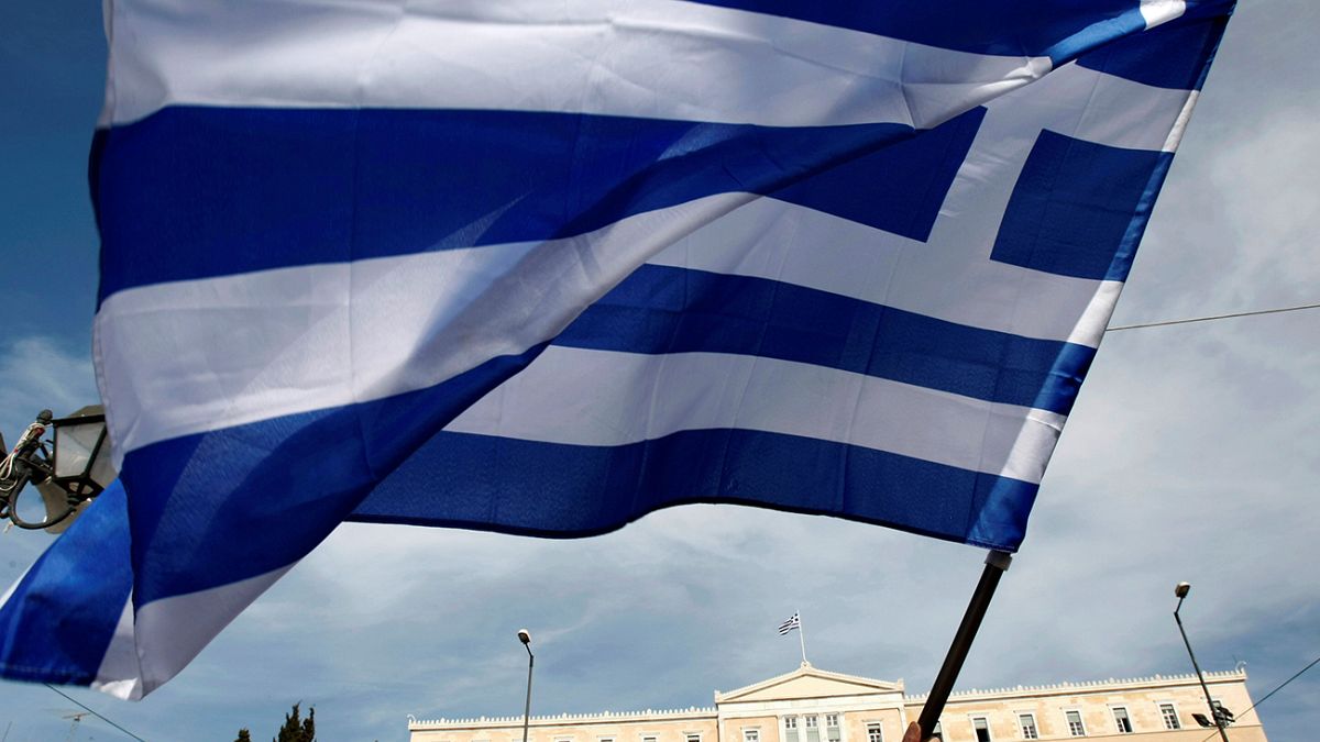 Ελλάδα: Στον «αέρα» συμβάσεις 15.000 εργαζομένων στους ΟΤΑ