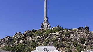 El Congreso español aprueba sacar a Franco del Valle de los Caídos