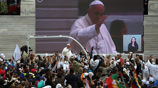 Centenário das Aparições: Papa Francisco canonizou Jacinta e Francisco em Fátima Centenário das Aparições: Papa Francisco canonizou Jacinta e Francisco em Fátima