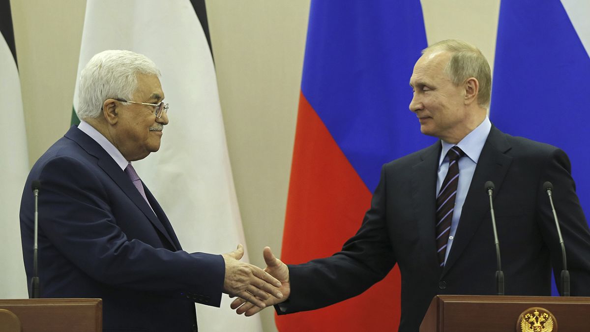 Poutine reçoit Abbas et réaffirme son soutien à la solution des deux Etats