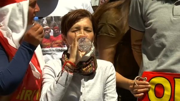Professores há mais de 65 dias em greve de fome Professores há mais de 65 dias em greve de fome