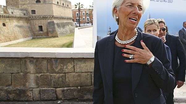 Κριστίν Λαγκάρντ: "Απαραίτητη" η ελάφρυνση του ελληνικού χρέους Κριστίν Λαγκάρντ: "Απαραίτητη" η ελάφρυνση του ελληνικού χρέους