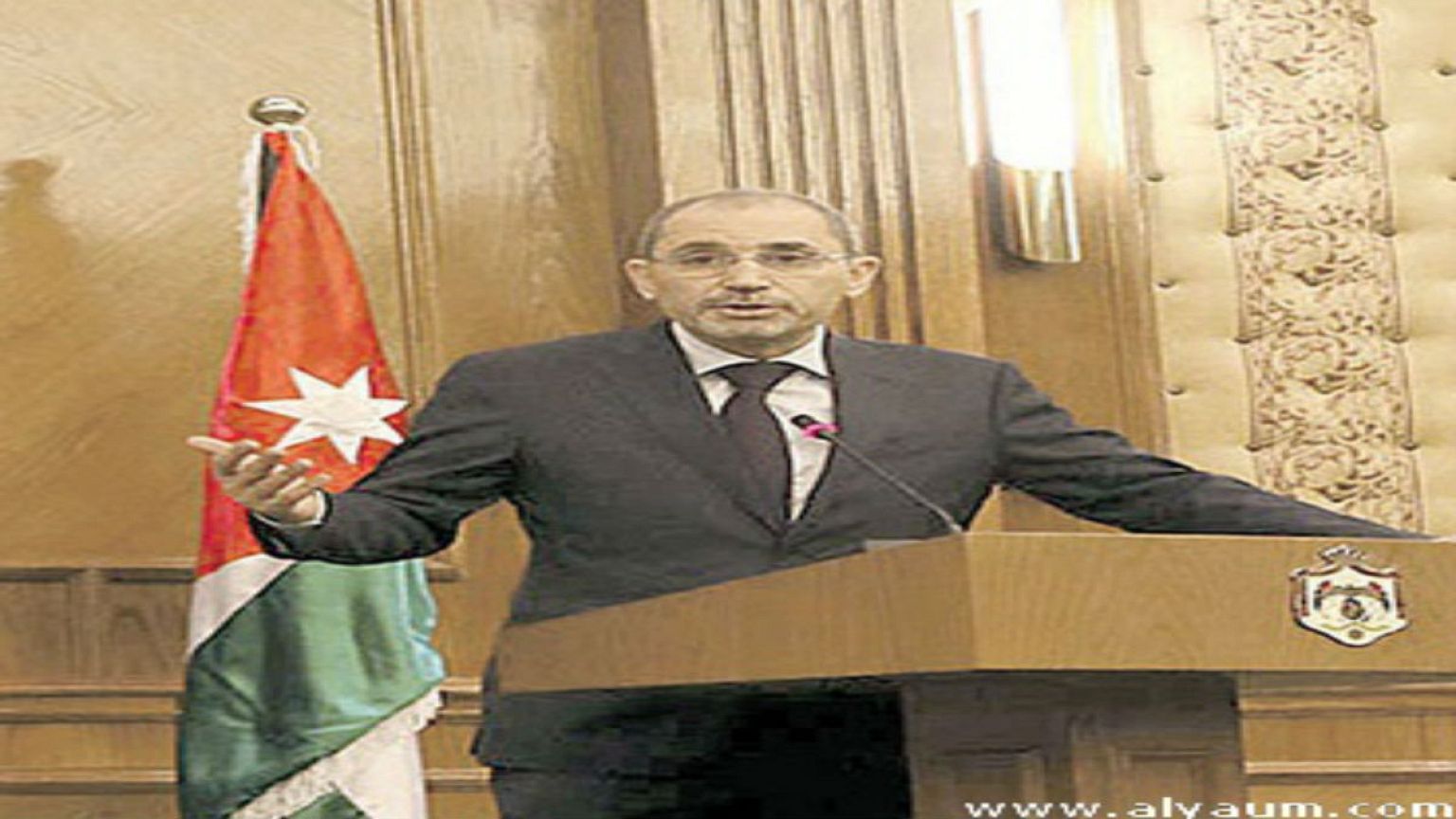 الصفدي للافروف: نرفض وجود التنظيمات الارهابية والميليشيات المذهبية على حدودنا مع سوريا