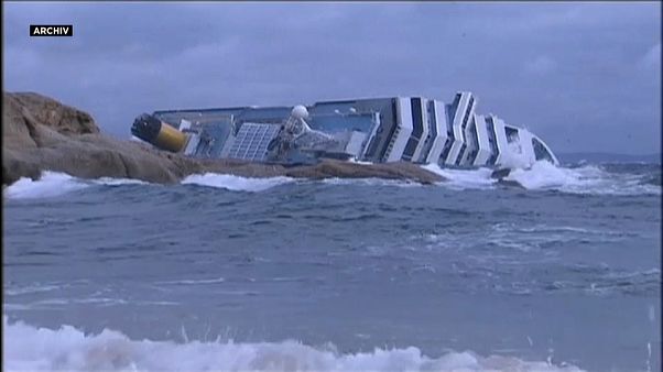 Comandante do Costa Concordia condenado a 16 anos Comandante do Costa Concordia condenado a 16 anos