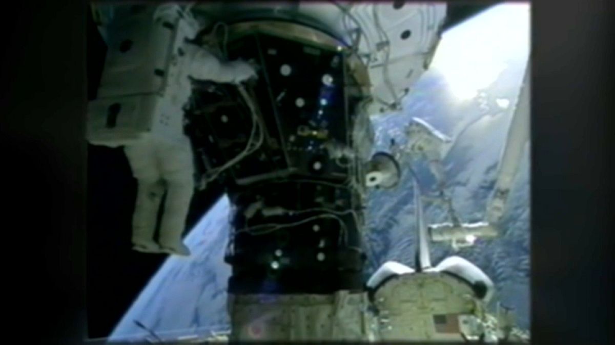 رواد في مهمة لسبع ساعات خارج محطة الفضاء الدولية