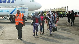 Hundreds more Nigerians return home from crisis-hit Libya