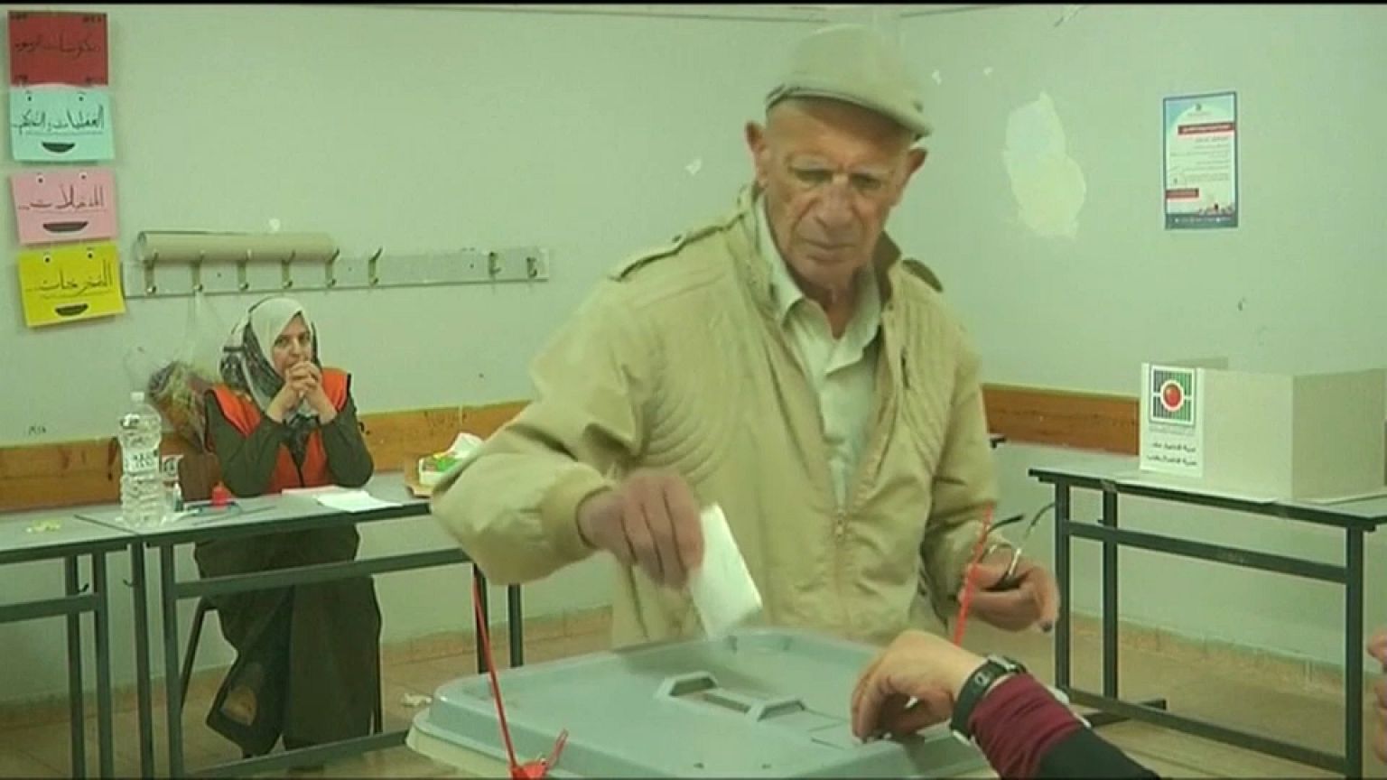 آزمون محمود عباس در انتخابات محلی کرانه باختری