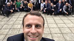 Internet-Hype, Memes und mehr: Das Dankeschön-Selfie von Präsident Macron