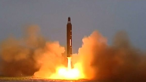 Nouveau tir de missile balistique de la Corée du Nord Nouveau tir de missile balistique de la Corée du Nord
