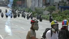 Venezuela im Chaos: Gewalttätige Auseinandersetzungen zwischen Opposition und Polizei