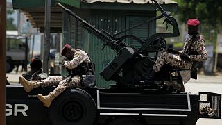 Ivory Coast mutiny: Government forces launch operation to quell soldiers' rebellion