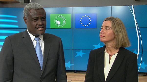 Immigrazione: nuova strategia UE per ridurre gli arrivi dalll'Africa Immigrazione: nuova strategia UE per ridurre gli arrivi dalll'Africa