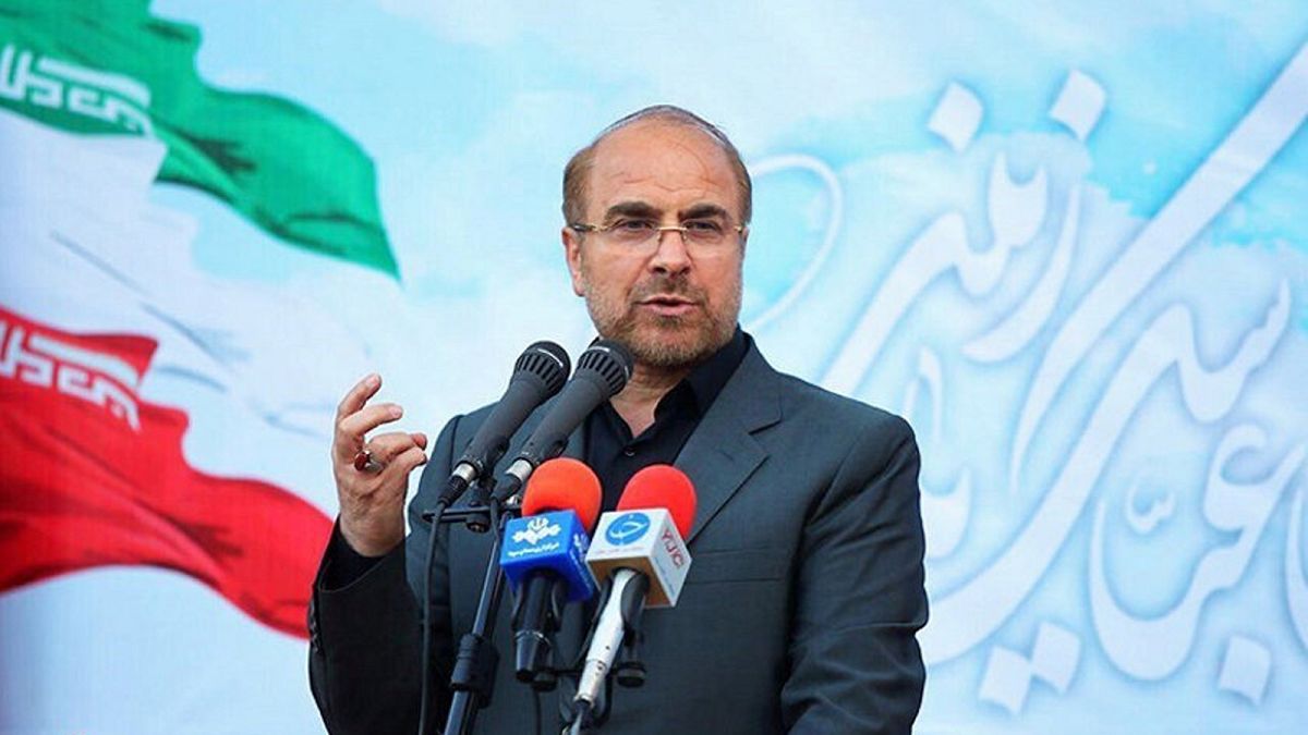 Tehran mayor Qalibaf quits presidential race to back cleric Raisi