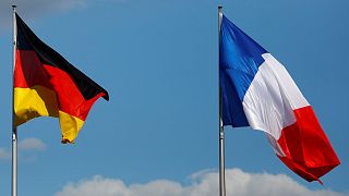 "Frankreich und Deutschland müssen auch Italien ins Boot bekommen" - Ein Gespräch mit Daniel Gros -