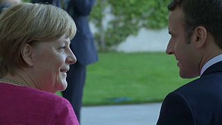 Macron e Merkel em Berlim por uma Europa unida