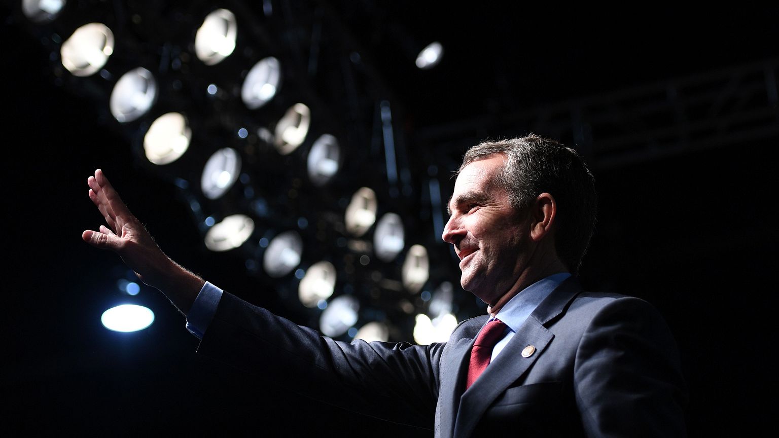 Poll: More Virginia voters want Gov. Northam to stay than quit