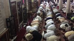 الجزائر تقرر تقليص مدة صلاة التراويح فى شهر رمضان لساعة واحدة